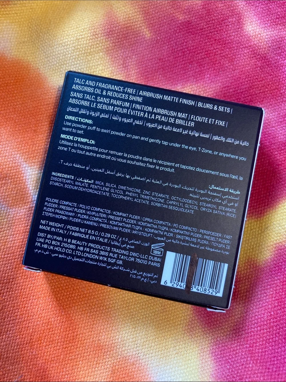 HUDA BEAUTY bnib compact